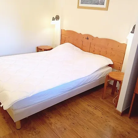 Apartment For 6 People In *